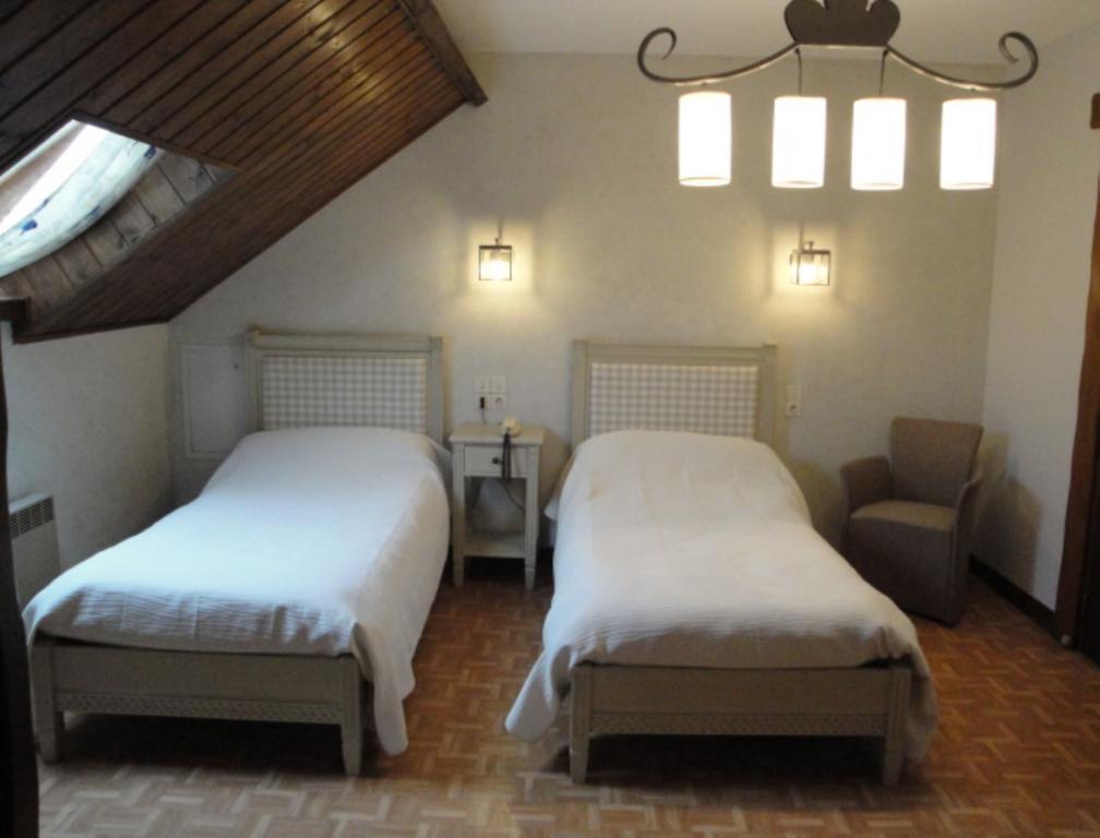 Ferme Auberge Du Vieux Puits Bony Chambre photo